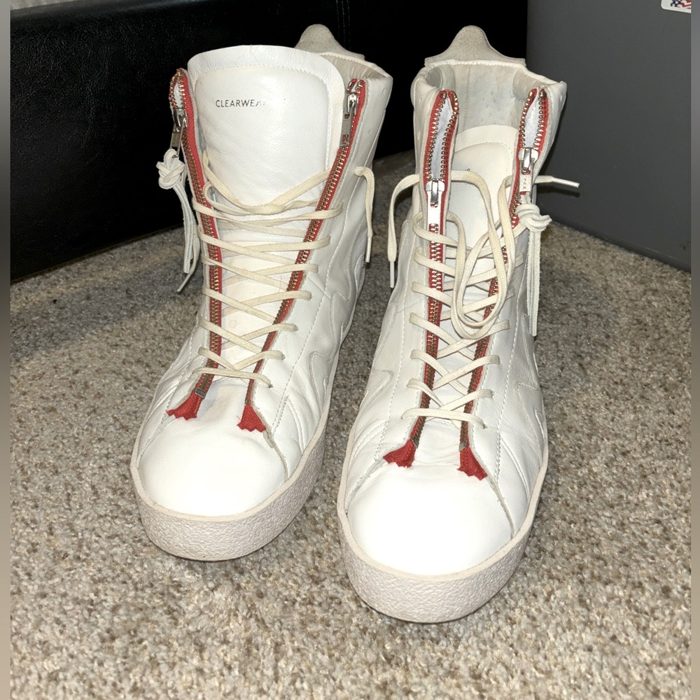 Men’s Clearweather Shoes size 12